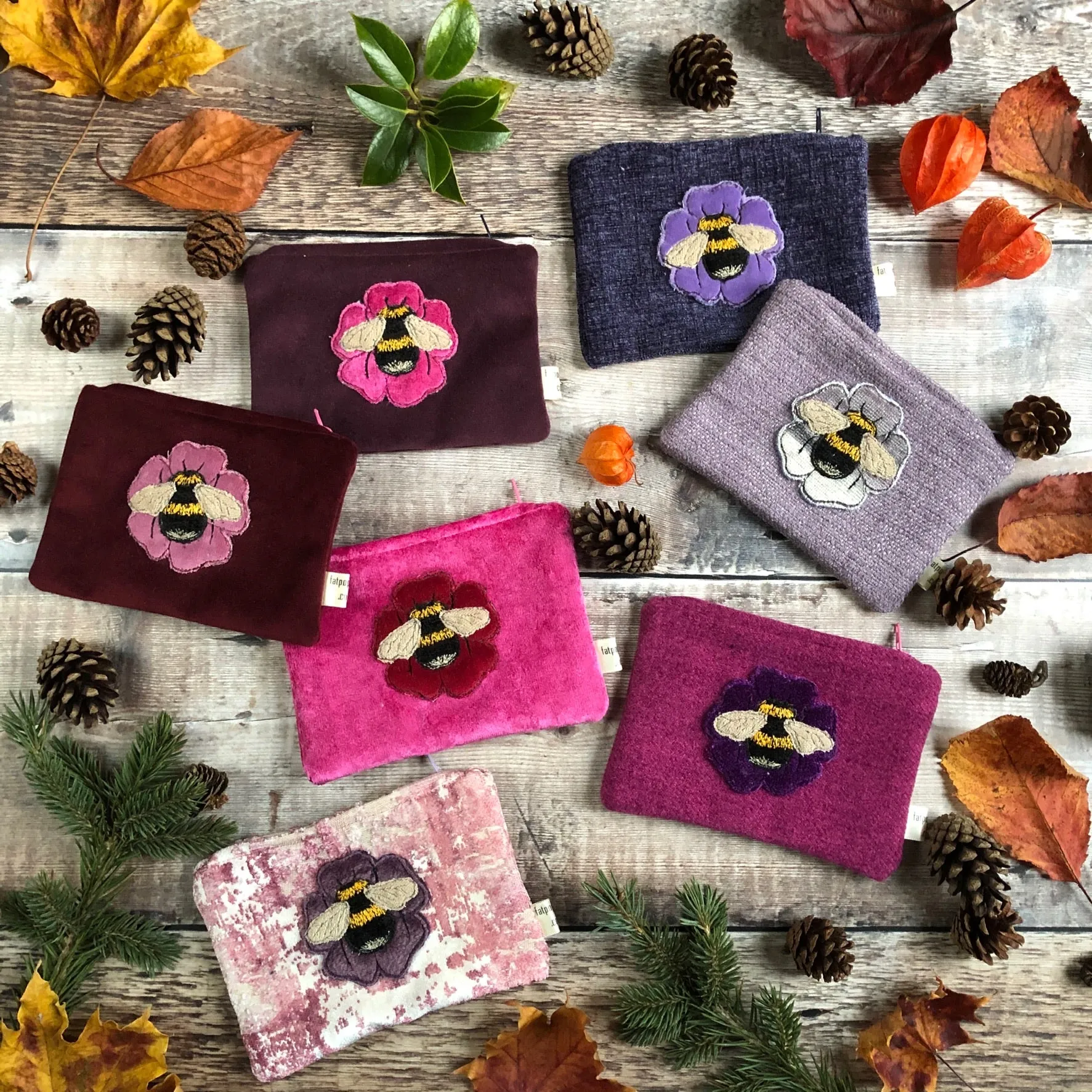 Coin purse - bees