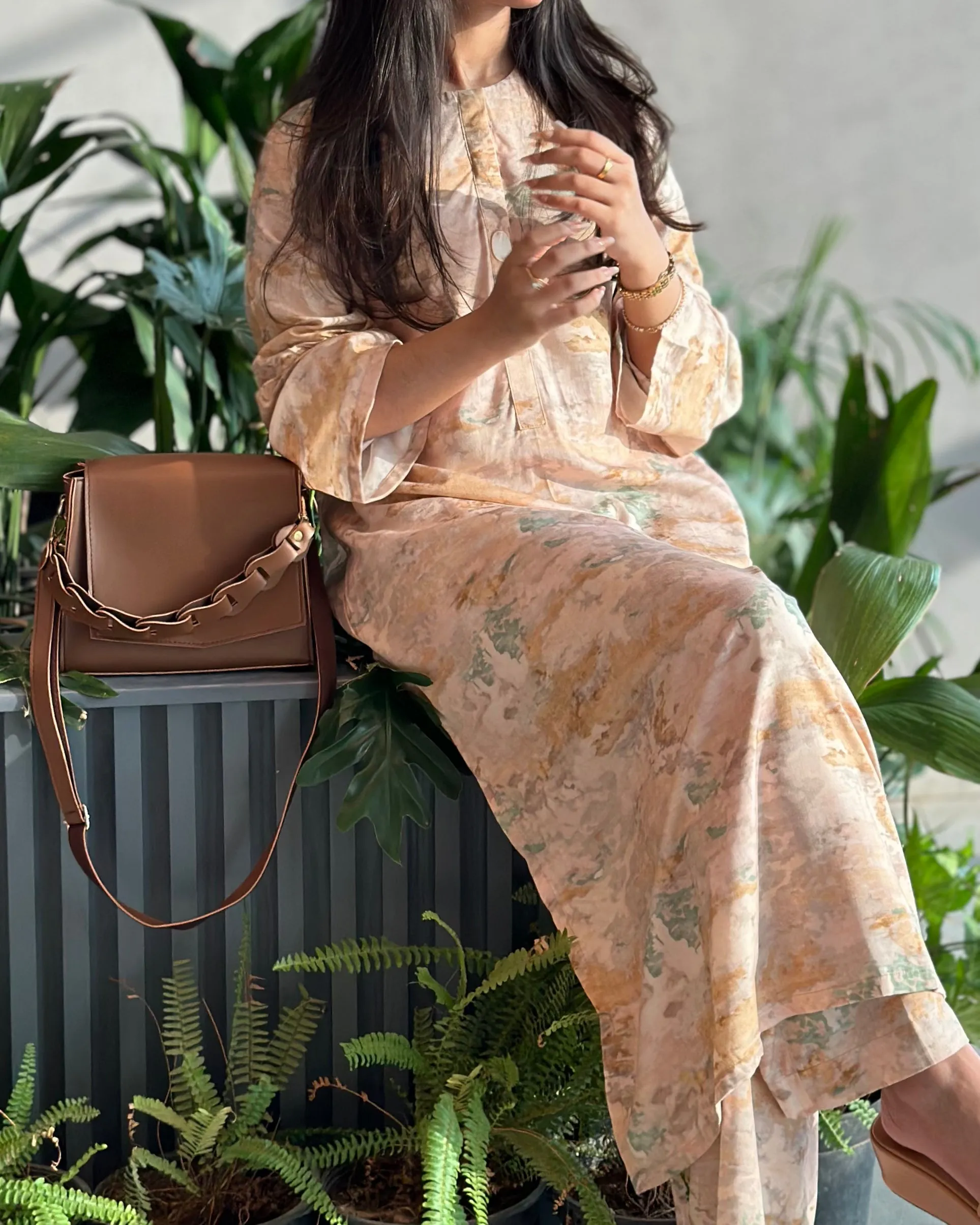 NAVAN BROWN HANDBAG