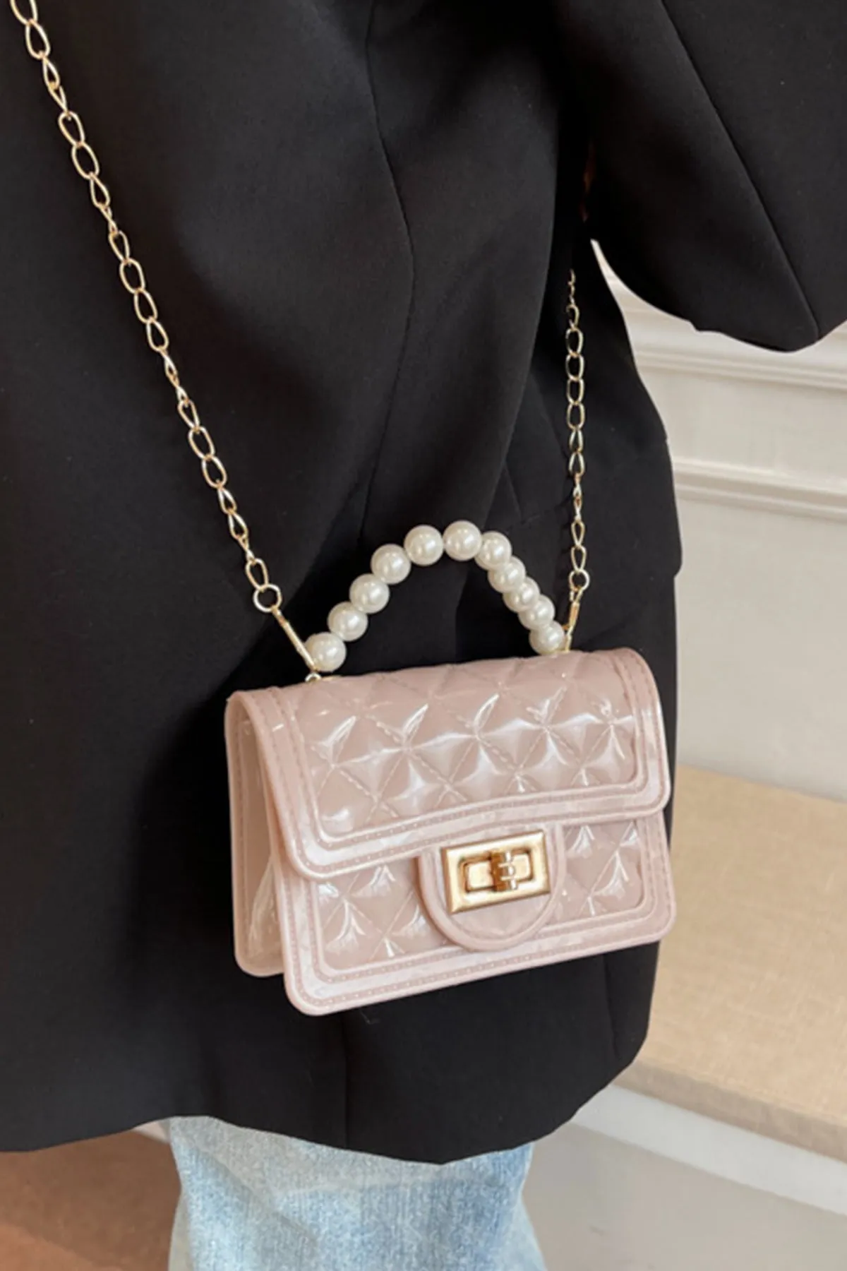 Pearl Shoulder Baby Pink Clutch - A23 - WHB0001