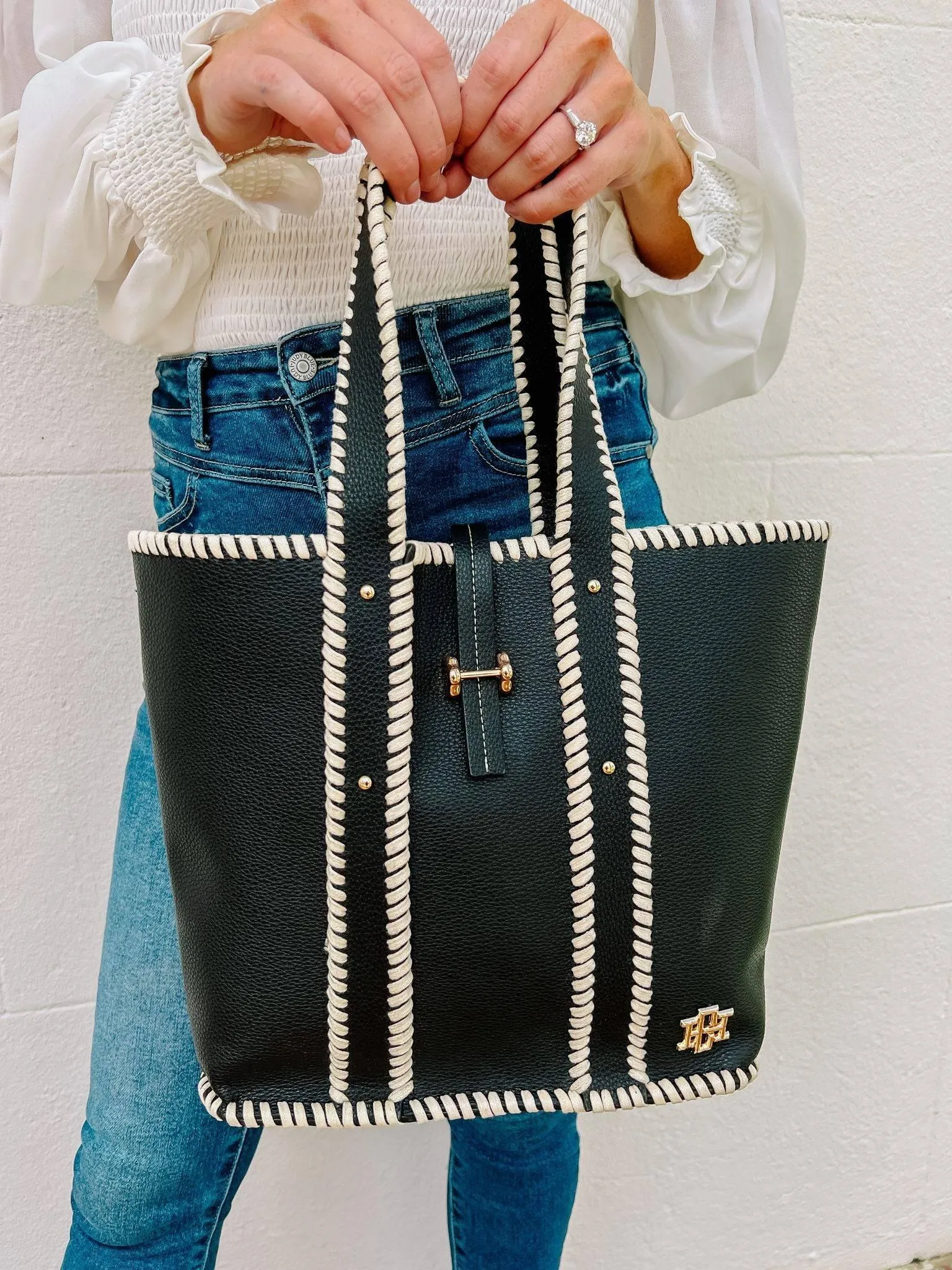 Reed Whipstitch Carryall Tote Bag