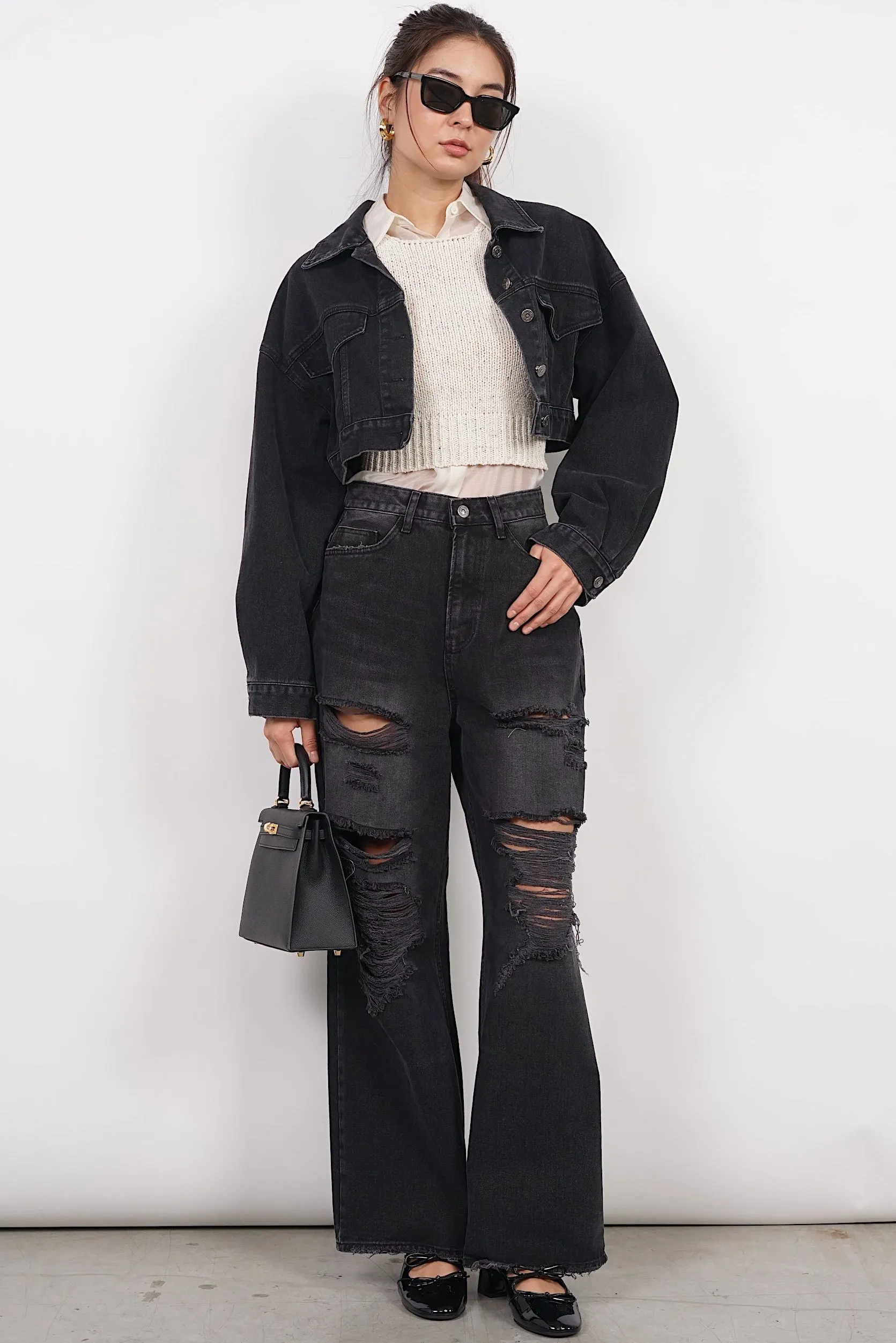 Relaxed Cropped Denim Jacket in Black