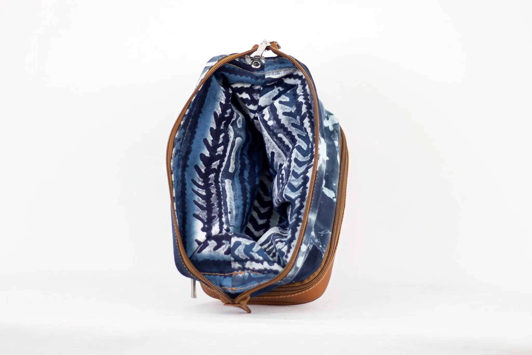 Travel Toiletry Bag - Navigator